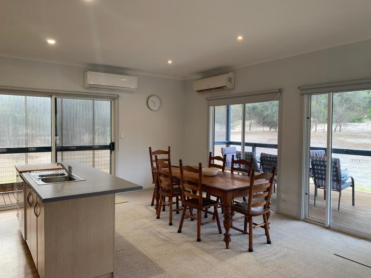 Kangaroo Island Cabins 킹스콧 외부 사진